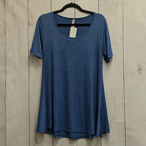 LuLaRoe Tops - Blue Short Sleeve Swing Top